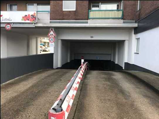 Gepflegte Tiefgarage in zentraler Lage vom Vaalserquartier!