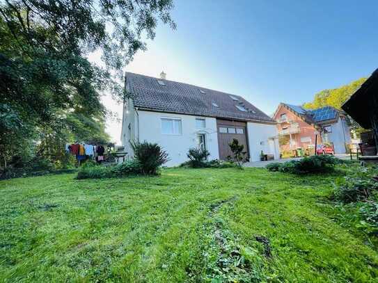 Vollständig renoviertes Haus mit fünf Zimmern und Einbauküche in Mönsheim