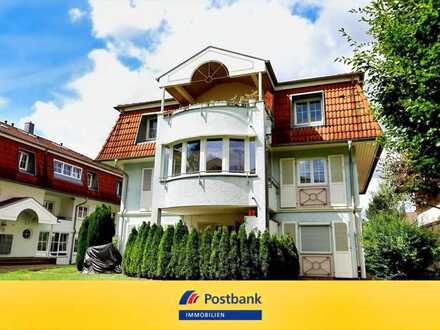 "Moderne Eleganz"- 4 Zi.-Wohnung mit Garage und 2 Stellplätzen!