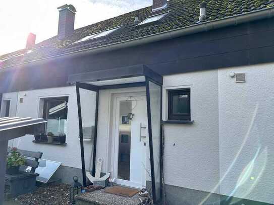 Mittendrin statt nur dabei - Charmantes Reihenmittelhaus mit Weitblick in Lemgo