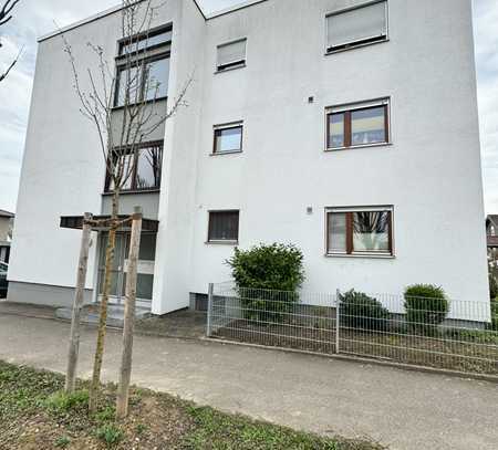 Exklusive, modernisierte 4-Zimmer-Wohnung mit Balkon und EBK in Heilbronn