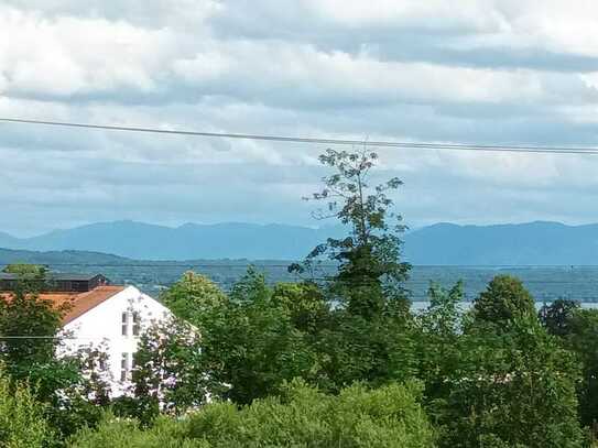 Erstbezug nach Sanierung: Helles Appartement mit Bergblick