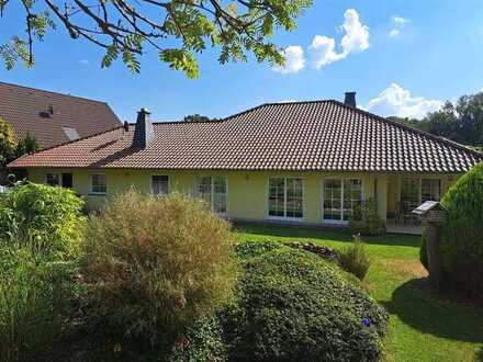 Freistehender Bungalow mit traumhaftem Garten. Ideal für 1-3 Personen. Barrierefrei!