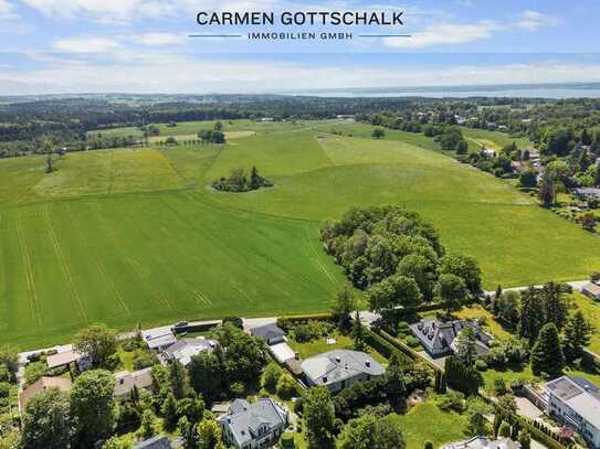 Anwesen mit Bergblick auf parkähnlichem Grundstück