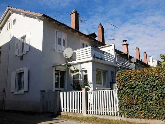 Kleines aber feines historisches „Koechlin“ Reiheneck-Stadt-Haus in Lörrach