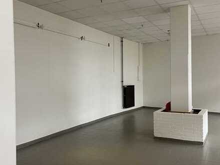 Gepflegte Studio Fläche (Yoga/Pilates etc.) im EKZ Zebra Hamburg/Bramfeld