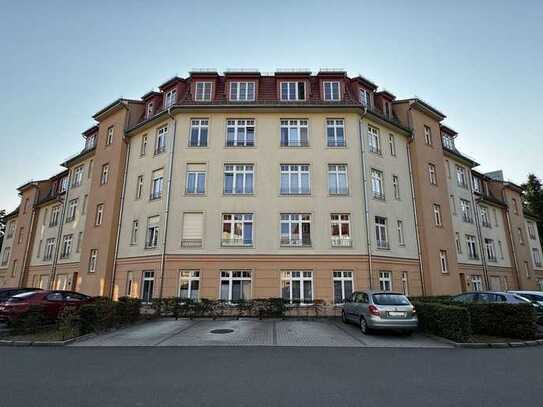 3-Zimmer-Neubau-Wohnung mit Terrasse & eigenem Stellplatz vor dem Haus