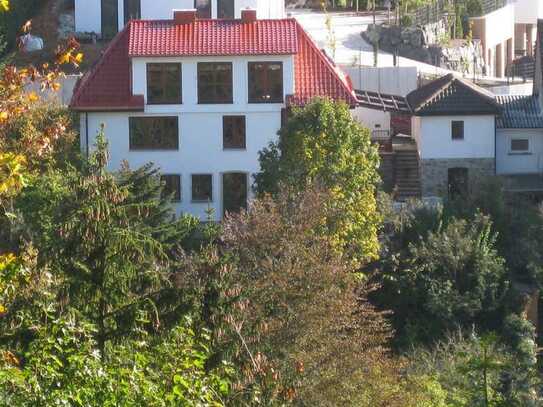 Feierabendhaus mit Stadtblick