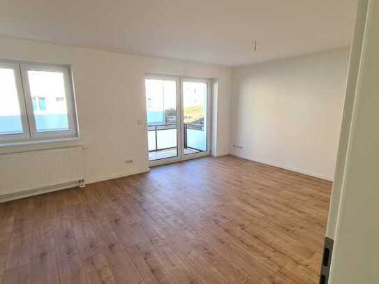 Neu! 89 m² ,4-Raum, Gast-WC, Balkon