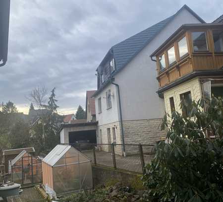 Geräumiges, preiswertes 6-Zimmer-Haus mit EBK in Steinbach-Hallenberg Rotterode