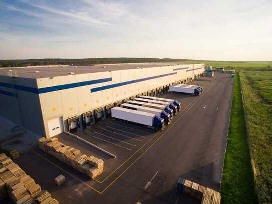 Provisionsfrei - Big Box mit knapp 120.000 m² Logistikfäche - jetzt sichern!