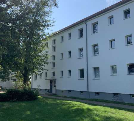 Erstbezug nach Sanierung mit Balkon: attraktive 3-Zimmer-Wohnung in Fehrbellin