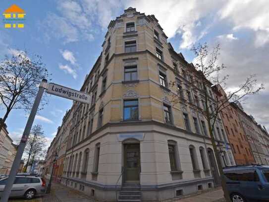 Schicke Wohnung in Schloß-Chemnitz mit Balkon