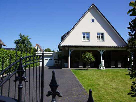 Exklusives Einfamilienhaus mit traumhaften Garten in Neustadt Kernstadt