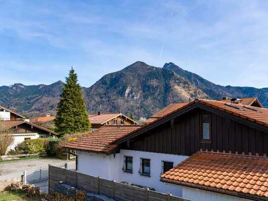 West-Doppelhaus-Hälfte * Bergblick * Zentrumsnah