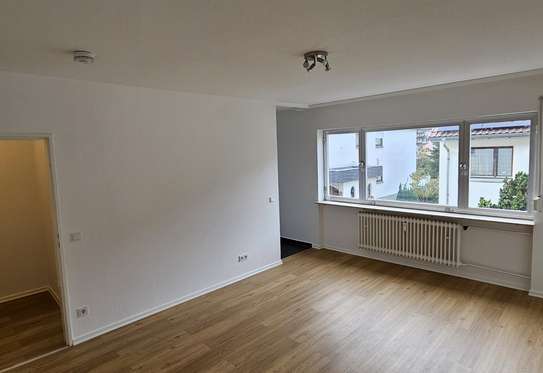 Stilvolle helle 1-Zimmer-Wohnung in Frankfurt am Main