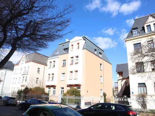 Grosszügige 3-Raum-Wohnung in zentraler, ruhiger Lage !