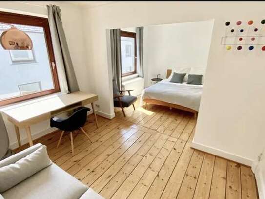 Stilvolles WG-Zimmer in renoviertem Altbau neben der HTW Berlin (Erstbezug)