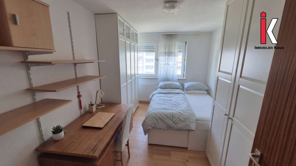 Möblierte Mietwohnung mit Garage! 3-Zimmerwohnung in Sindelfingen - Photo 3