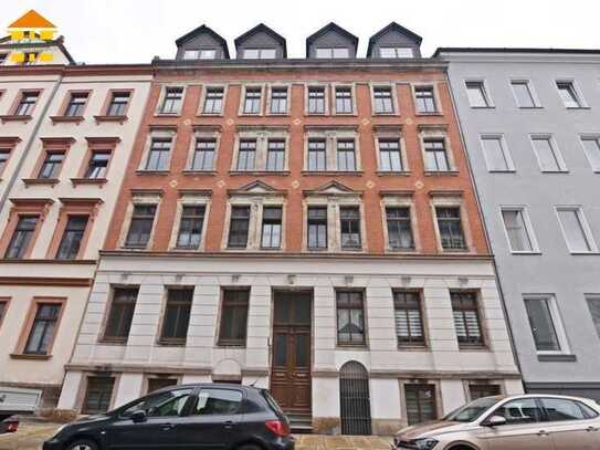 *vermietete und modern renovierte 3-Raum-Wohnung mit Balkon zur Kapitalanlage*