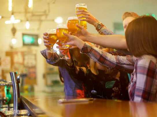 Bar, Kneipe, Pub mit Dart- und Spielautomaten in Waidmannslust