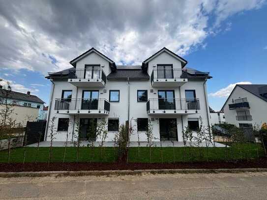 - Neubau-Erdgeschosswohnung mit Terrasse, Garten und EBK - Stadtteil Regensburg Steinweg -