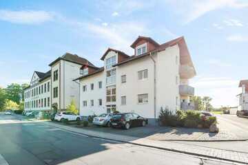 Schöne 2 Zimmer Wohnung mit Terrasse