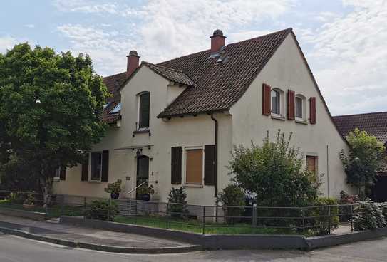 Charmantes Einfamilienhaus mit Baupotenzial in Heidelberg-Handschuhsheim