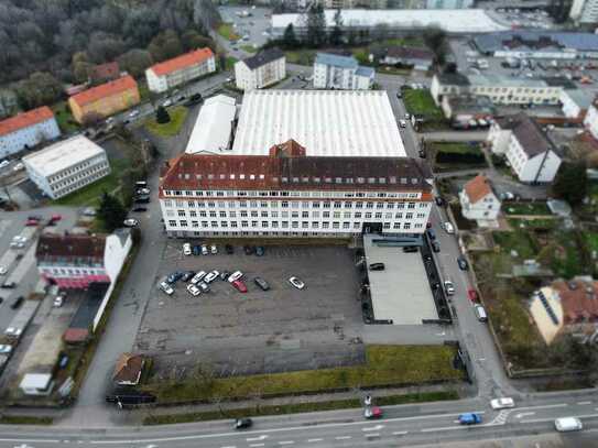 Großzügige Büro-/Lagerfläche in zentraler Lage!