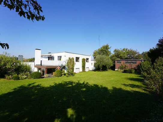 Aussicht pur - Terrassenhaus: Flexible Einheiten für die Familie, Büro und Vermietung