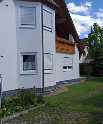 Einfamilienhaus mit Einliegerwohnung in Dillingen - Schretzheim
Kontakt-Tel: 090712077