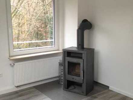 Wohnung in Haan mit Kaminofen und Einbauküche