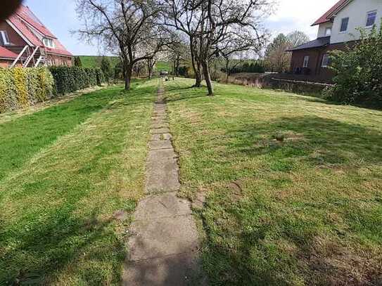 Verzauberndes Elbstrandgrundstück Stade - küß mich wach! Bauvorbescheid DH auf 1854 qm