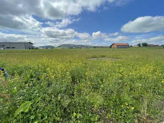 Exklusives Baugrundstück mit Bergblick