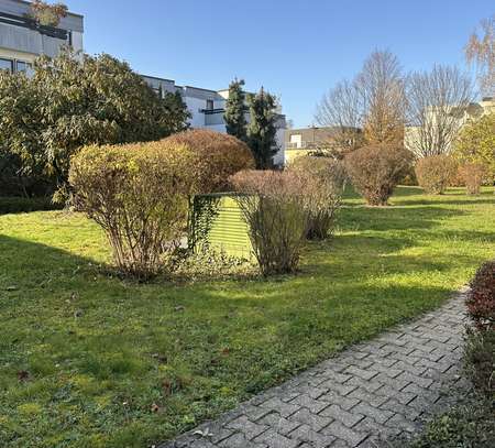 Erstbezug nach Sanierung mit EBK und Balkon: attraktive 2-Zimmer-Wohnung in Reutlingen