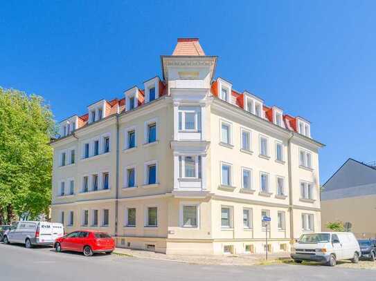 2-RW für handwerklich Begabte * 3 Monate Kaltmietfrei * Weitblick * Dachgeschoss * zentrale * TOP