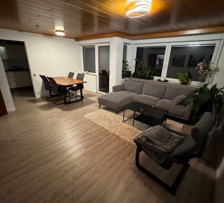 Modernisierte 3-Zimmer-Wohnung mit Terrasse/Garten und Einbauküche in Waiblingen-Beinstein