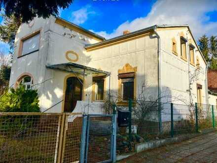 Renovierungsprojekt mit Potenzial: Sanierungsbedürftige Villa in Döbern sucht neuen Besitzer!