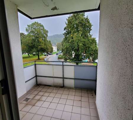 ***Helle 3-Zimmer-Wohnung mit Balkon und Badewanne***