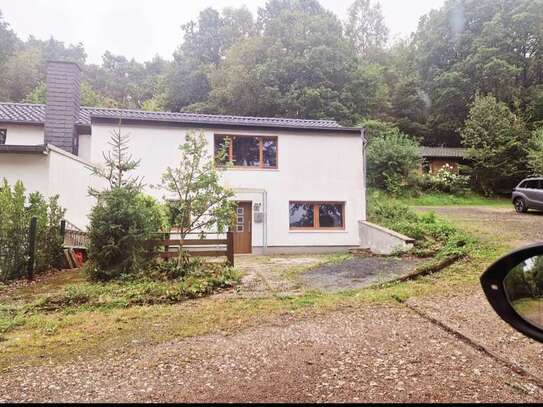 Gemütliche Erdgeschosswohnung mit Terrasse in Adenau