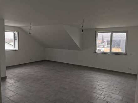 Helle und großzügige 4 Zimmer Neubauwohnung!!!