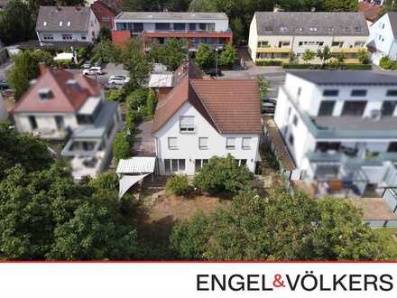 EFH mit großem Grundstück in Top-Lage