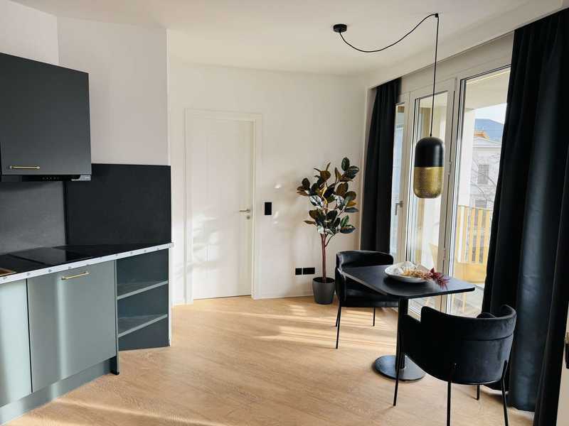 ***ALL-INCLUSIVE MIETE ~LUXURIÖSE MÖBLIERTE APARTMENTS~BALKON~STELLPLATZ***