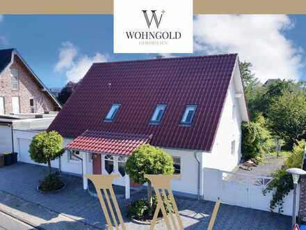 BJ 2010: Modernes EFH mit Wärmepumpe, Kamin, Einbauküche, großem Garten + Doppelgarage
