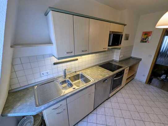 ++ Helle, schöne 3 Zimmer Wohnung mit Einbauküche ++