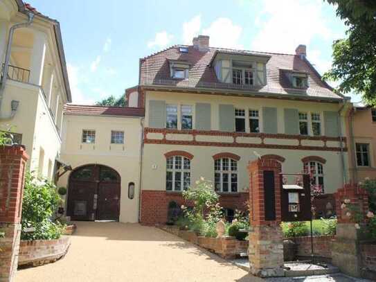 Historisches RITTMEISTERHAUS am Potsdamer Jungfernsee