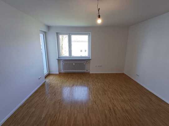 Moderne 1-Zimmer-Wohnung mit Balkon im Hasenbergl