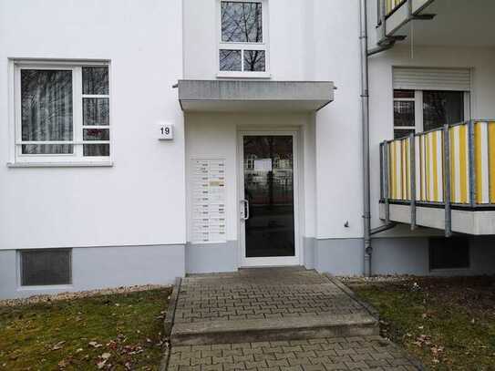 Herrliche 2-Raum-Wohnung mit Extras und TG-Stellplatz