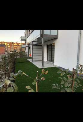 Attraktive und neuwertige 2-Zimmer-Terrassenwohnung mit gehobener Innenausstattung in Krefeld