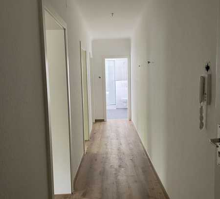 Mülheim (Ruhr) Stadtmitte - Leineweberstraße - 2 Zimmer 54 m² Kernrenoviert